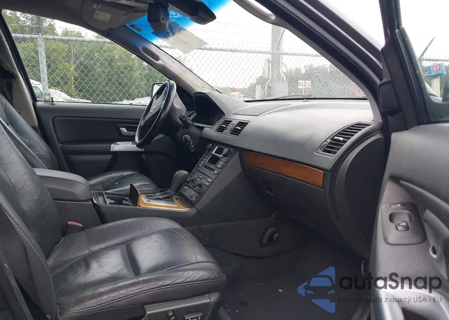 YV4CZ592261282386: 42842880