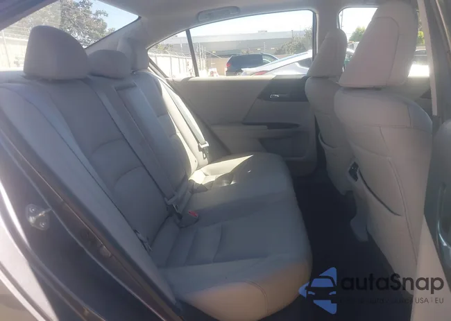 1HGCR2F99GA061728: 42842847