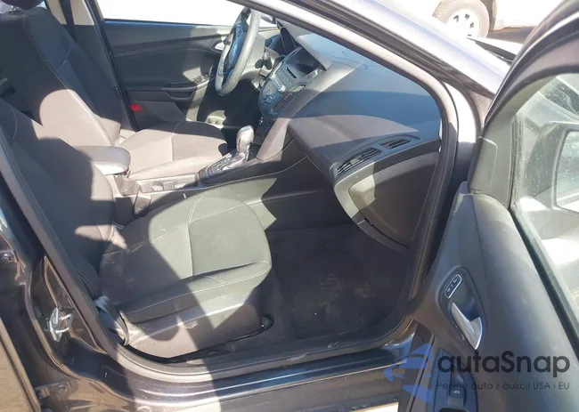 1FADP3F21GL334804: 42844155