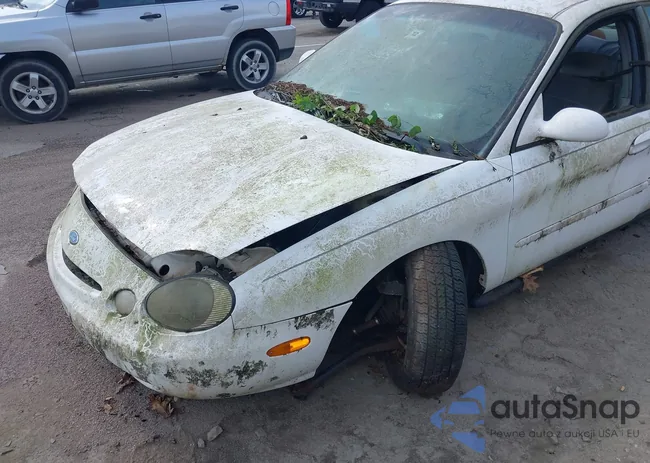 1FALP52UXVA146015: 42844269