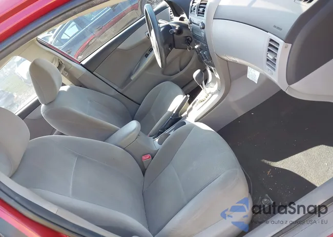 2T1BU4EE6BC683999: 42844310