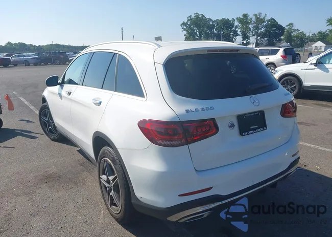 W1N0G8EB3MF883222: 42844364