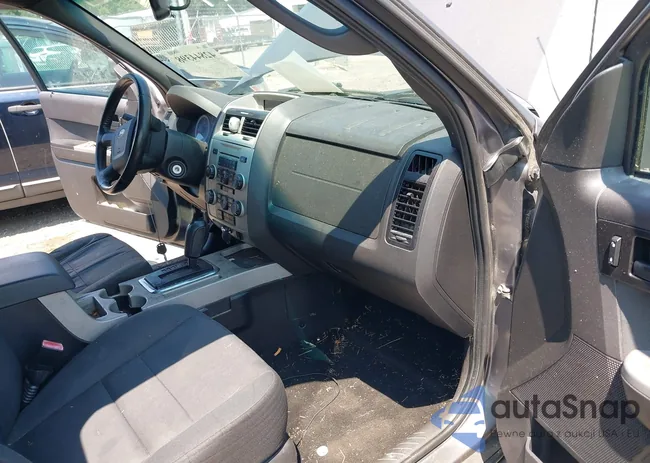 1FMCU9D79BKC11522: 42844398