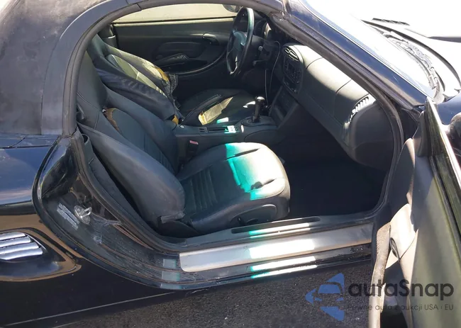 WP0CA2980WU622968: 42843553