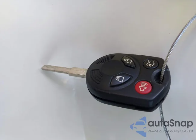 1FADP3F20GL329898: 42844995