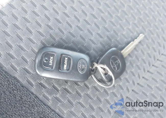 2T1BR32E77C839748: 42844760