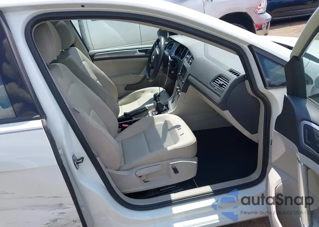 3VW117AU4FM043366: 42846005