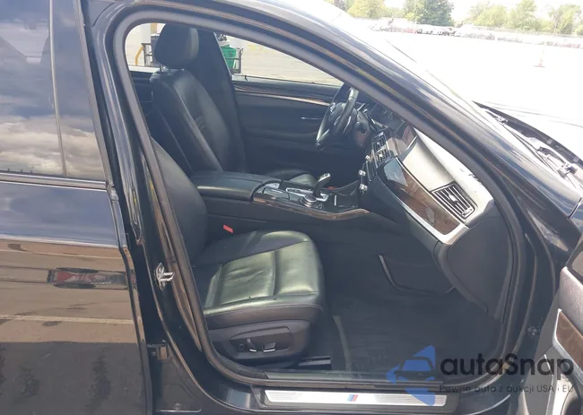 WBA5B3C50FD541055: 42845615