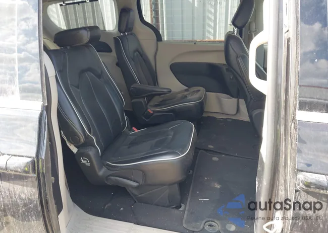 2C4RC1GG6NR114864: 42845739