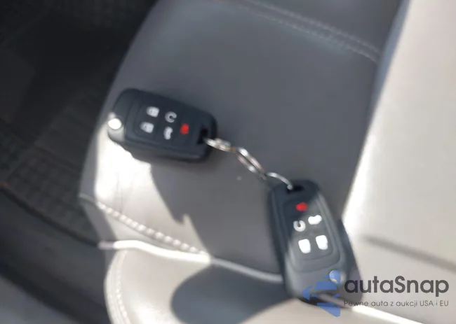 2G1145SL6E9269543: 42845769