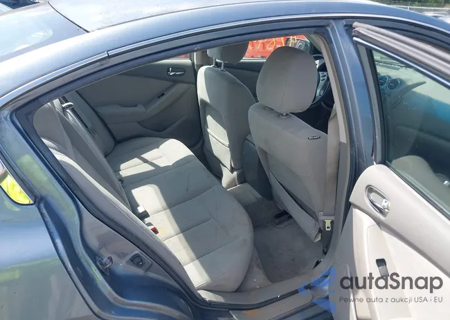 1N4AL2AP5AC111734: 42845785