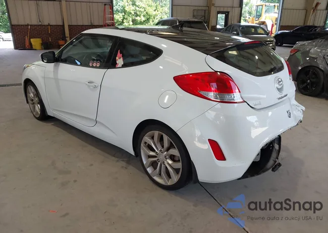 KMHTC6AD2CU064820: 42846937