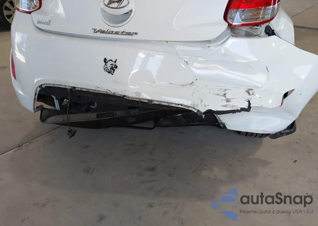 KMHTC6AD2CU064820: 42846937