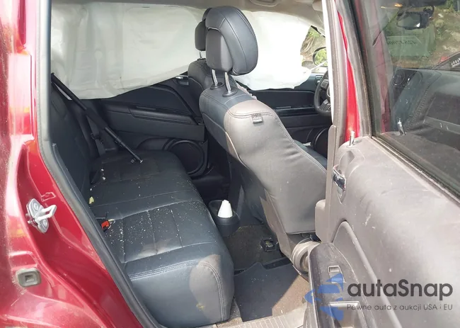 1C4NJDBB0GD556398: 42847006