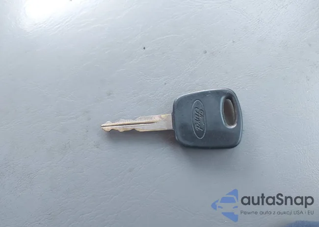 1FTRX18L83NB36245: 42847074