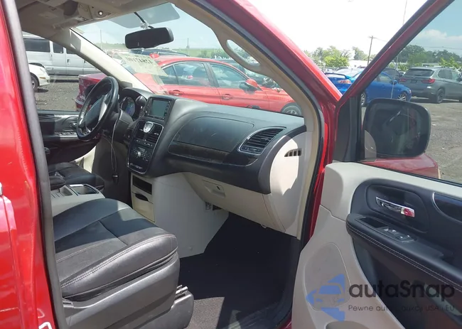 2C4RC1BG2ER310839: 42847100