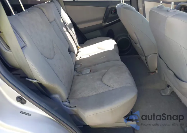 2T3KF4DV3CW111923: 42847162