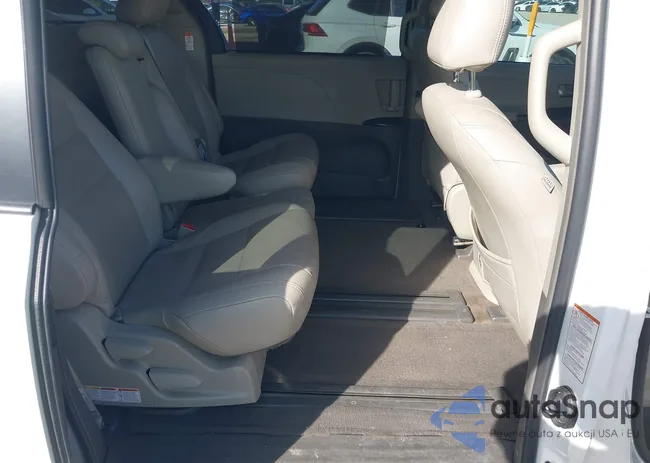 5TDKZ3DC8HS885657: 42847316