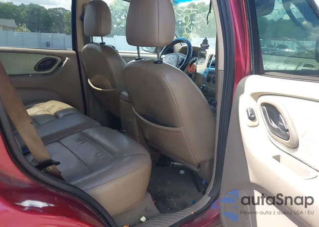 1FMYU04115KA31209: 42847376