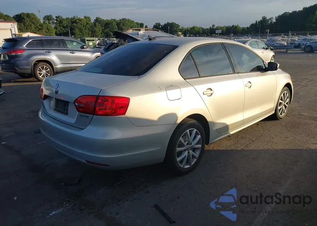 3VWDX7AJ0BM367538: 42848315