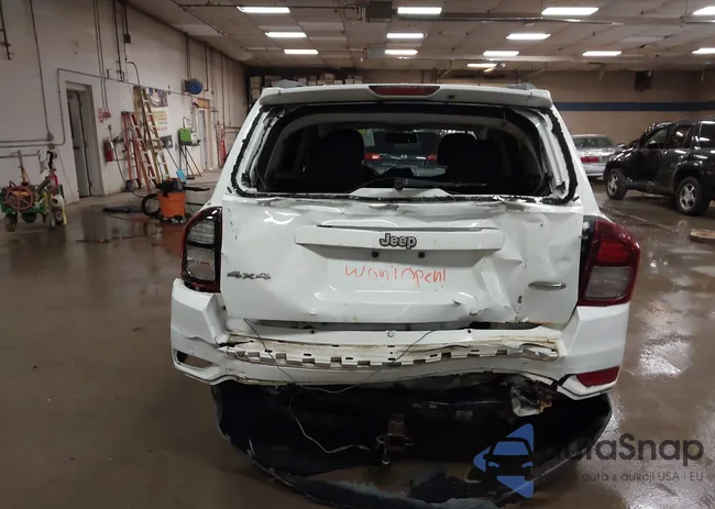 1C4NJDEB2HD191039: 42848330