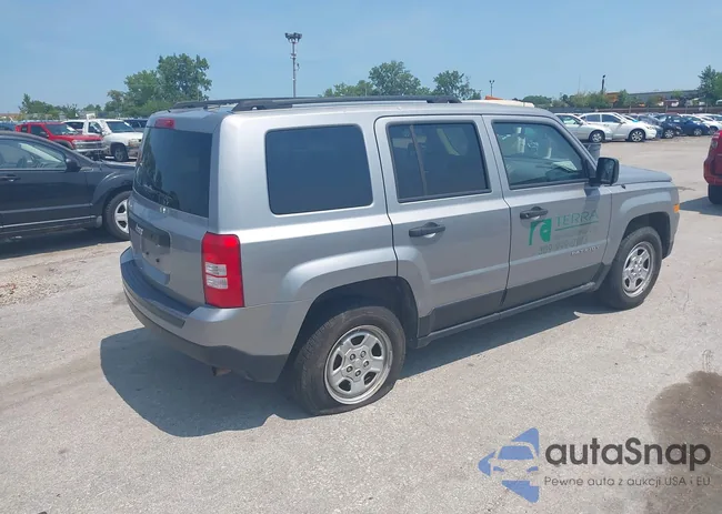 1C4NJPBA1GD715888: 42847560