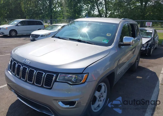 1C4RJEBG3JC238758: 42847617