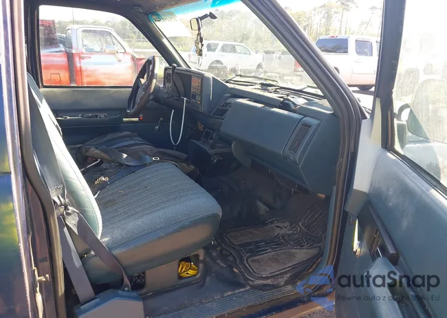 1GCEC14Z0RZ260841: 42849156