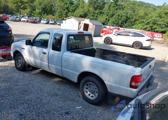 1FTKR4EE4APA65405: 42849165