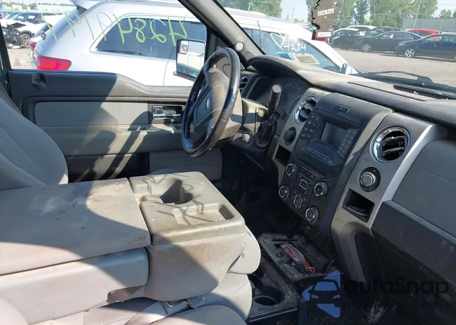 1FTNF1EF6EKE05301: 42849197