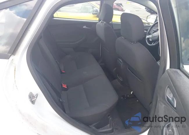 1FADP3F22GL401877: 42848482