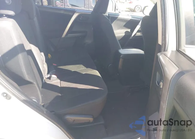 JTMZFREV8HJ124053: 42848625