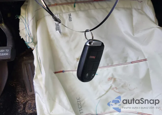 3C4PDCBG1HT576211: 42848757