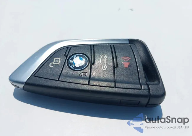 WBXHT3C3XG5E51439: 42849912