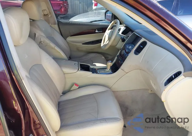 JN1AJ0HP1BM801523: 42850110