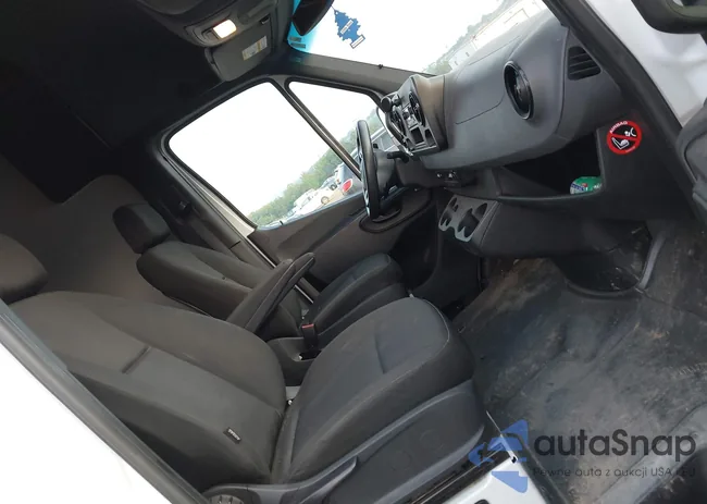 W1W40CHY4MT054312: 42850132