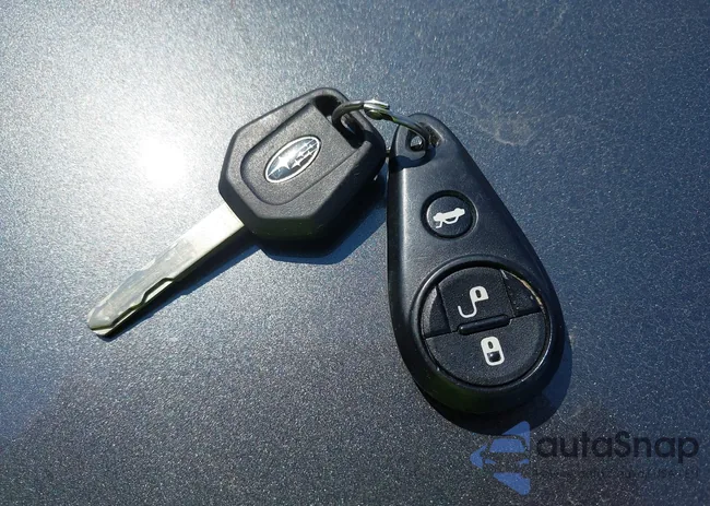 JF2SHABC8DH406079: 42850147