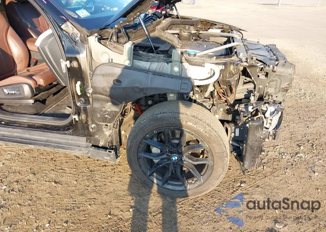 5UXCR6C09M9D76586: 42850407