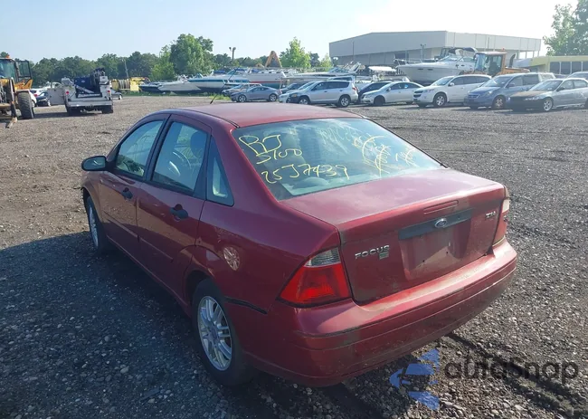 1FAFP34N05W223825: 42849736