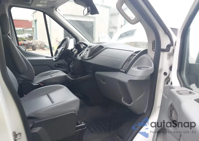 1FTYR2XM9HKA20048: 42850829