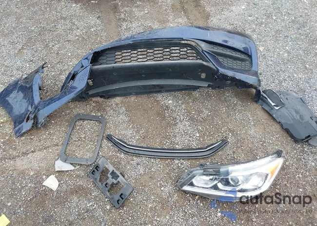 1HGCR2F38HA184465: 42851142