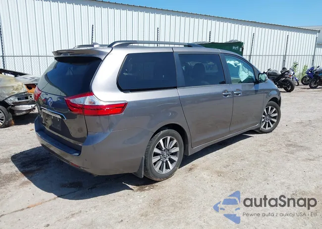 5TDYZ3DC5JS917903: 42850710