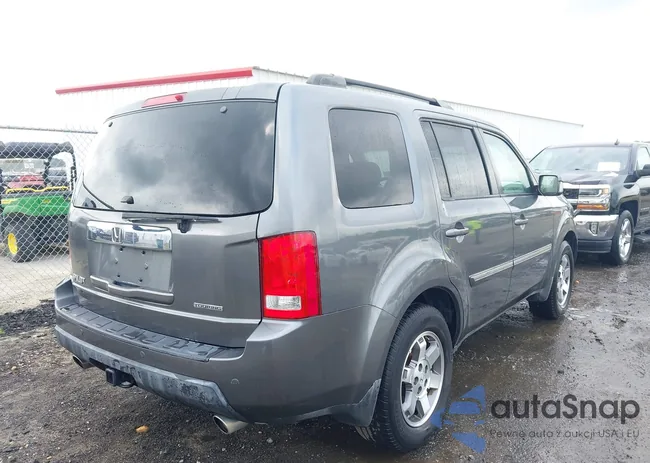 5FNYF3H9XAB007496: 42850753