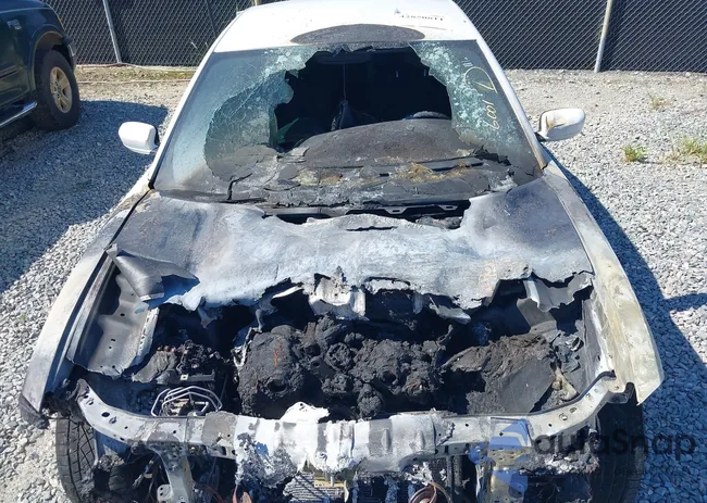 2C3CDXHG6JH176001: 42850811