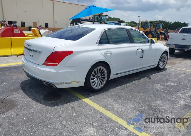 KMHG54JH2HU031133: 42851999