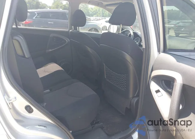 JTMBD32V066016325: 42852007