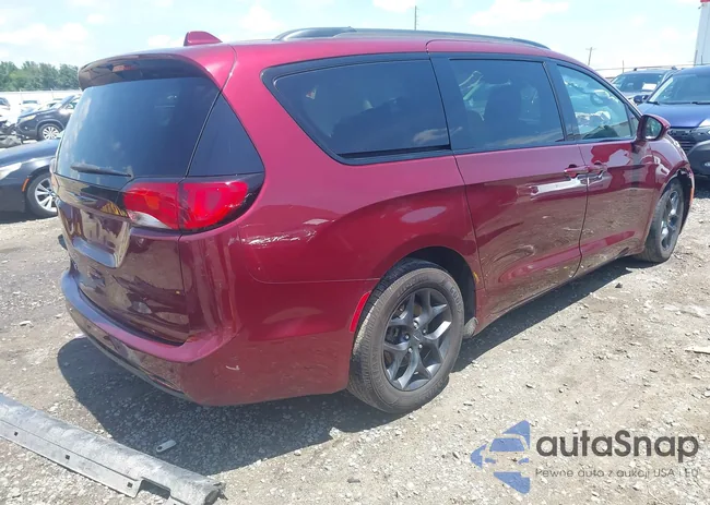 2C4RC1EG6KR666430: 42852045