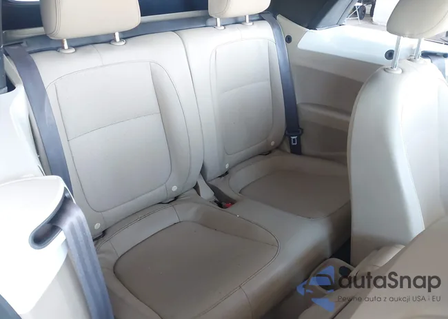 3VW6A7ATXFM823059: 42852063