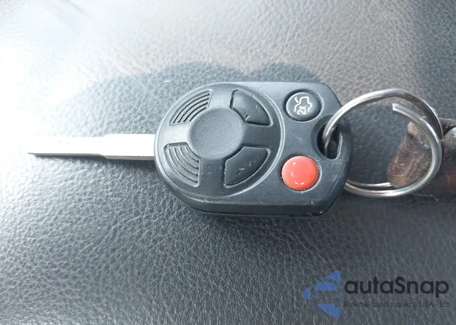 1FADP3F25EL274345: 42852120