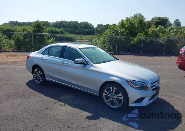 W1KWF8EB7MR650677: 42852209